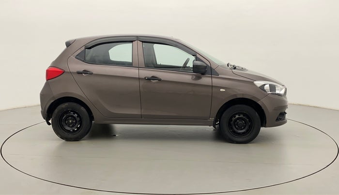 2017 Tata Tiago XE PETROL, Petrol, Manual, 43,483 km, Right Side View