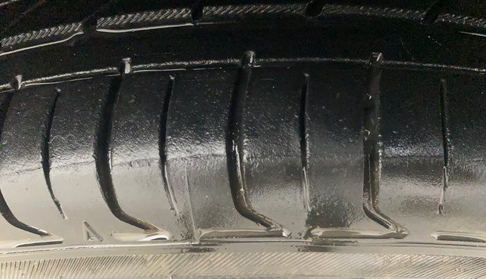 2017 Honda Jazz 1.2L I-VTEC V, Petrol, Manual, 53,535 km, Right Front Tyre Tread