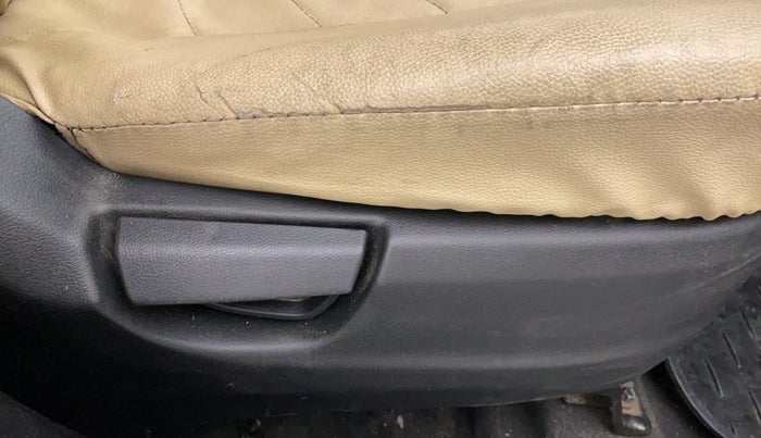 2020 Hyundai NEW SANTRO MAGNA CNG, CNG, Manual, 19,016 km, Driver Side Adjustment Panel