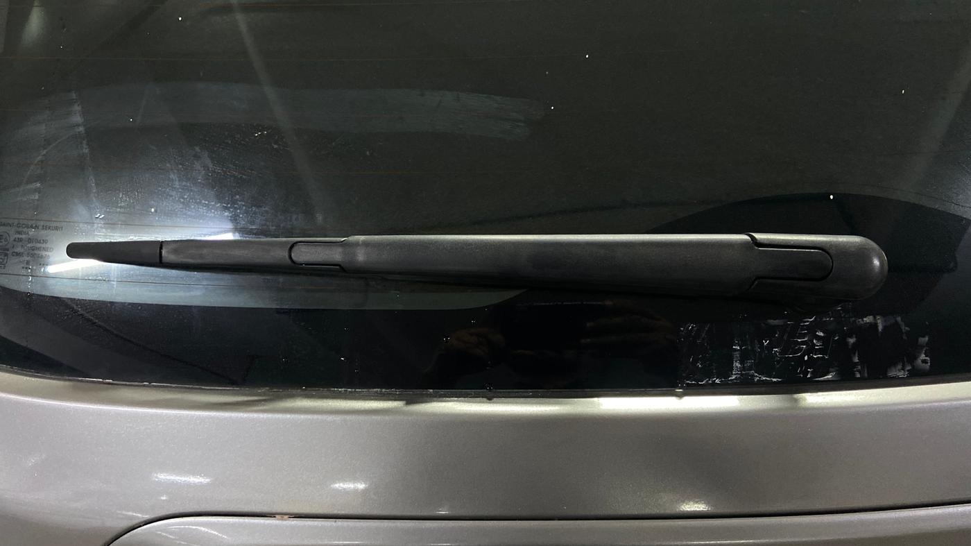 2015 Maruti S Cross ALPHA 1.6, Diesel, Manual, 1,32,030 km, Rear Wiper