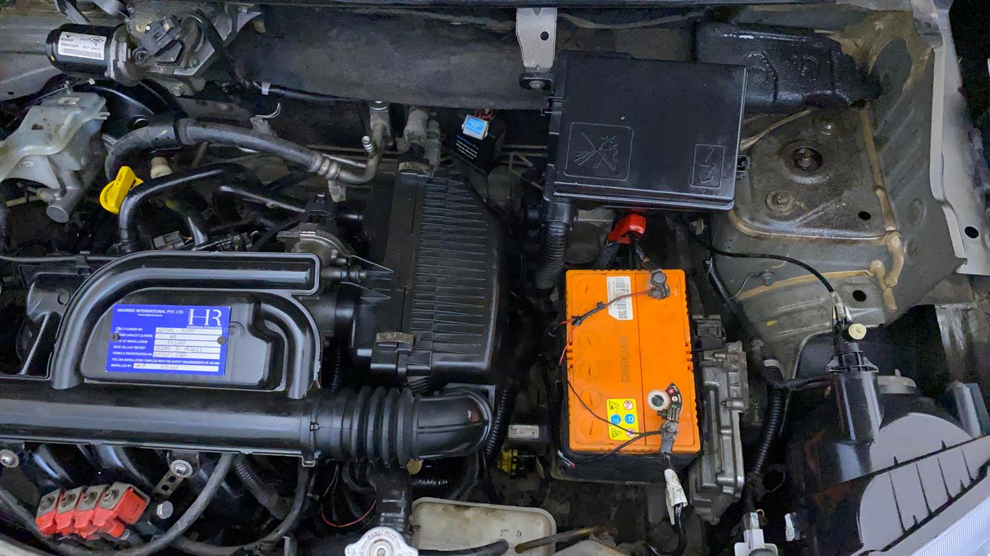 2019 Renault Kwid RXT 1.0 EDITION, CNG, Manual, 56,193 km, Engine View - Left