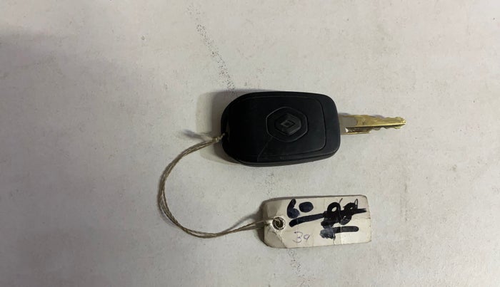 2019 Renault Kwid RXT 1.0 EDITION, CNG, Manual, 56,055 km, Key Close Up