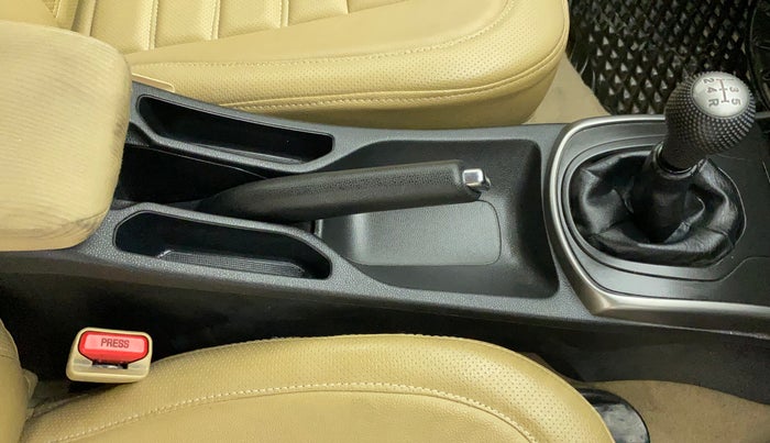 2015 Honda City 1.5L I-VTEC V MT, Petrol, Manual, 41,293 km, Gear Lever