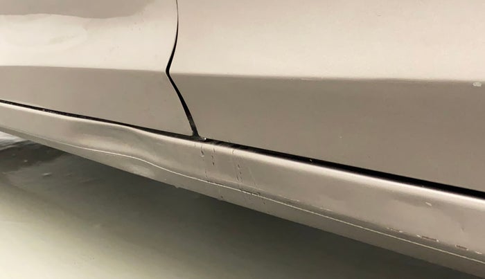 2015 Honda City 1.5L I-VTEC V MT, Petrol, Manual, 41,293 km, Left running board - Slightly dented