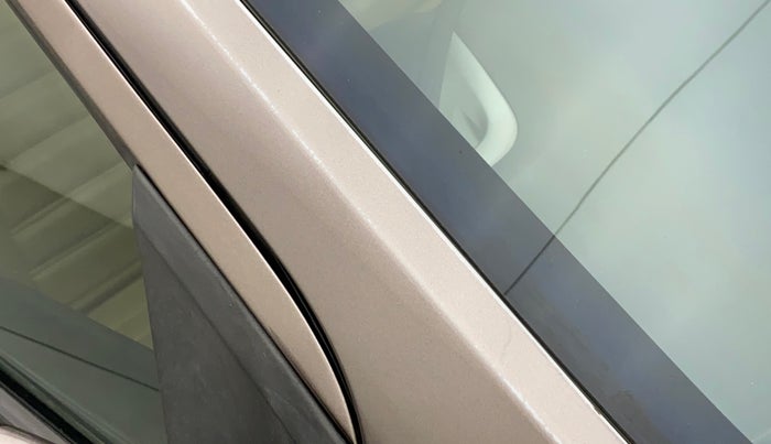 2015 Honda City 1.5L I-VTEC V MT, Petrol, Manual, 41,293 km, Right A pillar - Paint is slightly faded