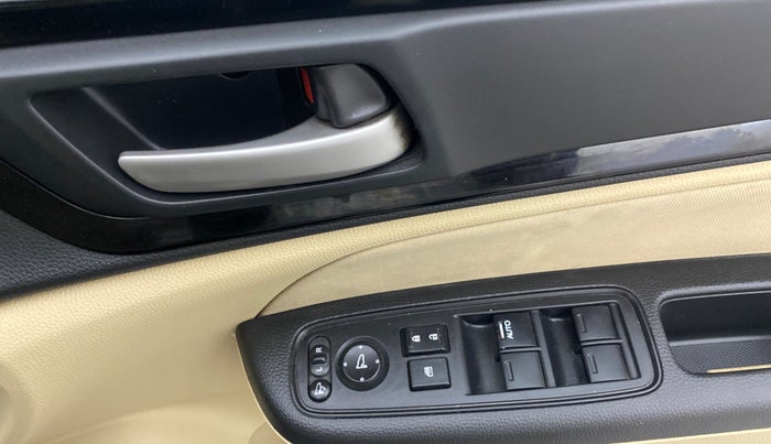 2018 Honda Amaze 1.2L I-VTEC S CVT, Petrol, Automatic, 61,280 km, Driver Side Door Panels Control
