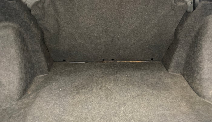 2018 Honda Amaze 1.2L I-VTEC S CVT, Petrol, Automatic, 61,280 km, Boot Inside