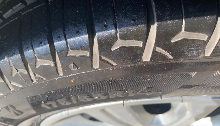 2017 Tata Tiago XZ PETROL, Petrol, Manual, 65,421 km, Left Front Tyre Tread