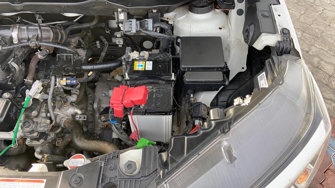 2024 Maruti XL6 ALPHA PLUS AT, Petrol, Automatic, 25,334 km, Engine View - Right