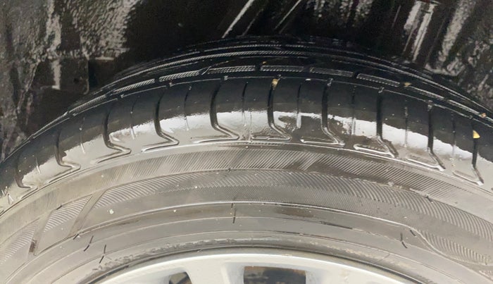 2022 Honda City 1.5L I-VTEC V MT 5TH GEN, Petrol, Manual, 60,849 km, Left Rear Tyre Tread