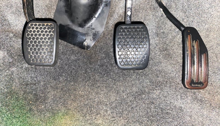 2013 Maruti Alto K10 VXI, Petrol, Manual, 97,628 km, Pedals