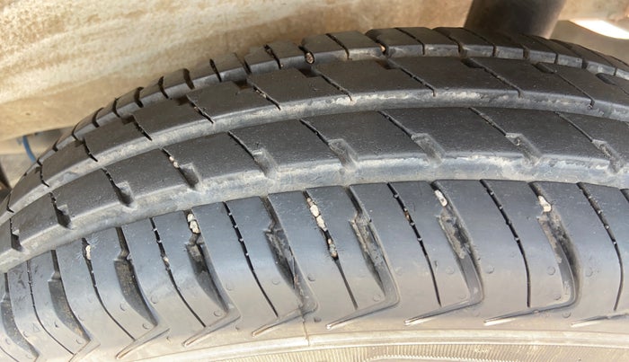 2024 Maruti Alto K10 VXi (O) AGS, Petrol, Manual, 13,265 km, Left Rear Tyre Tread