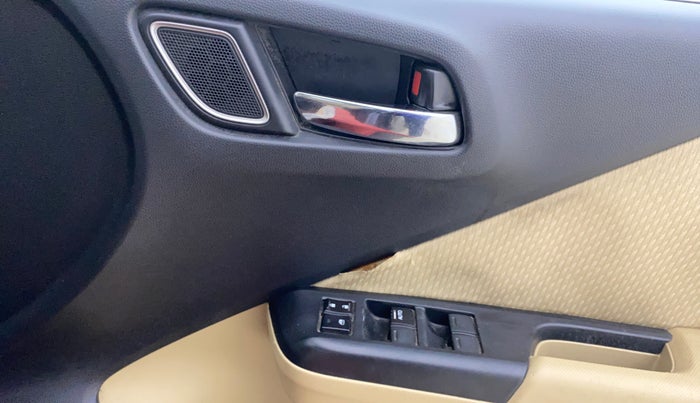 2018 Honda City 1.5L I-VTE V CVT, Petrol, Automatic, 99,627 km, Driver Side Door Panels Control