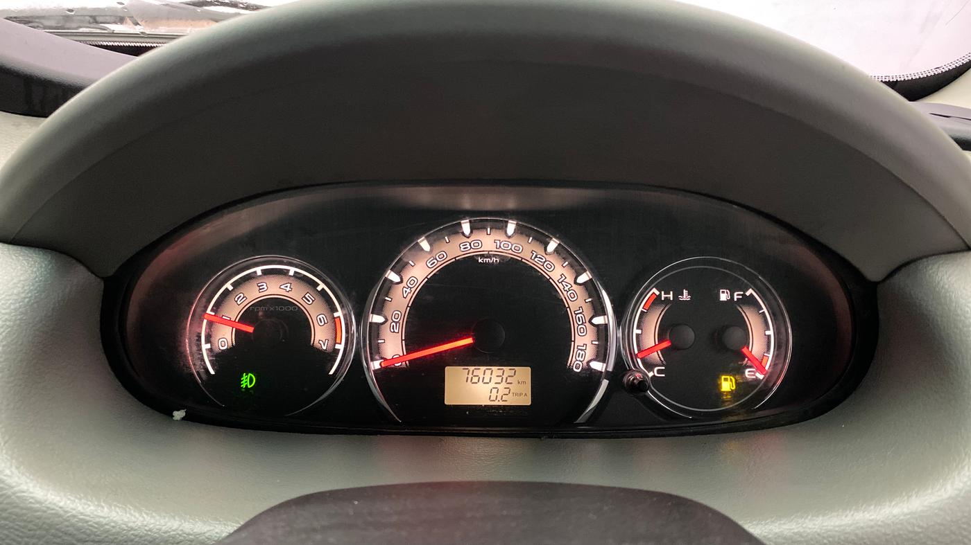 2016 Mahindra NUVOSPORT N8, Diesel, Manual, 75,995 km, Odometer Image
