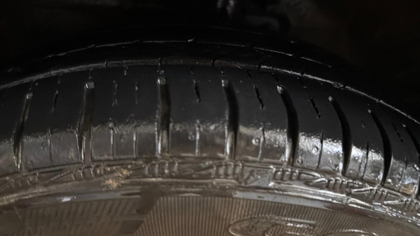 2018 Maruti Celerio ZXI AMT (O), Petrol, Automatic, 47,896 km, Left Front Tyre Tread
