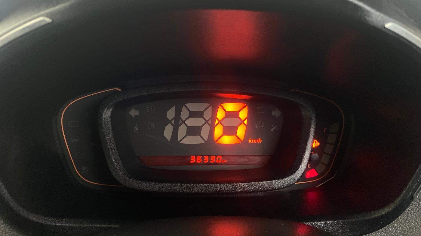 2019 Renault Kwid RXT 0.8 (O), Petrol, Manual, 36,329 km, Odometer Image