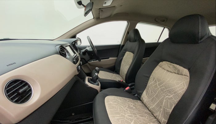 2017 Hyundai Grand i10 ASTA 1.2 KAPPA VTVT, Petrol, Manual, 25,498 km, Right Side Front Door Cabin
