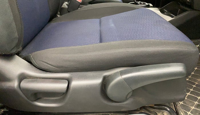 2018 Honda WR-V 1.2 i-VTEC S MT Edge Edition, Petrol, Manual, 70,770 km, Driver Side Adjustment Panel