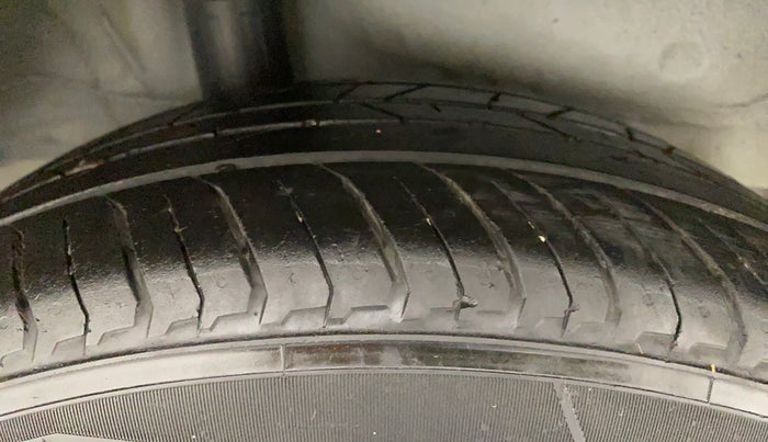 2018 Honda WR-V 1.2 i-VTEC S MT Edge Edition, Petrol, Manual, 70,770 km, Right Rear Tyre Tread