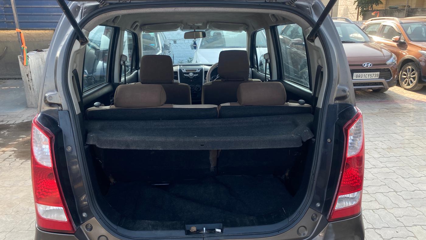 2015 Maruti Wagon R 1.0 VXI, Petrol, Manual, 98,086 km, Boot Inside