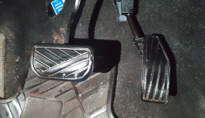 2019 Toyota Glanza G CVT, Petrol, Automatic, 26,231 km, Pedals