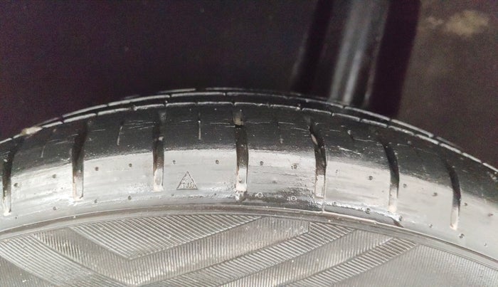 2019 Toyota Glanza G CVT, Petrol, Automatic, 26,231 km, Left Rear Tyre Tread