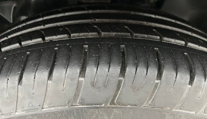 2021 Tata Harrier XT+ 2.0 KRYOTEC, Diesel, Manual, 27,904 km, Left Front Tyre Tread