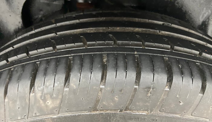 2021 Tata Harrier XT+ 2.0 KRYOTEC, Diesel, Manual, 27,904 km, Left Rear Tyre Tread