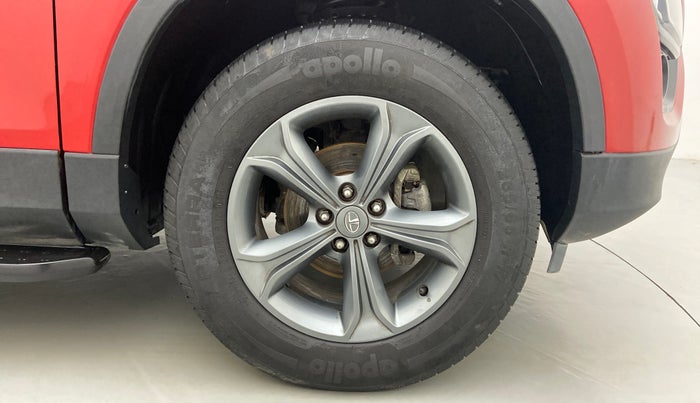 2021 Tata Harrier XT+ 2.0 KRYOTEC, Diesel, Manual, 27,904 km, Right Front Wheel