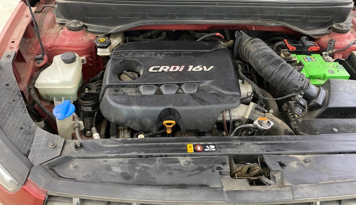 2019 Hyundai VENUE SX(O) 1.4 CRDI, Diesel, Manual, 69,664 km, Engine View - Right