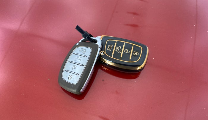 2019 Hyundai VENUE SX(O) 1.4 CRDI, Diesel, Manual, 69,664 km, Key Close Up