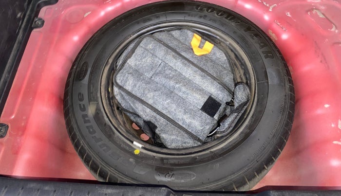 2019 Hyundai VENUE SX(O) 1.4 CRDI, Diesel, Manual, 69,664 km, Spare Tyre