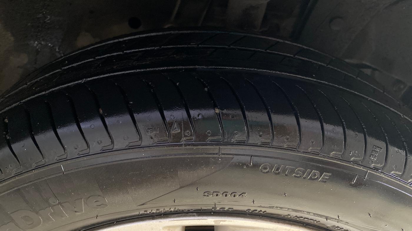 2020 Honda Amaze 1.2L I-VTEC V, Petrol, Manual, 80,659 km, Right Front Tyre Tread