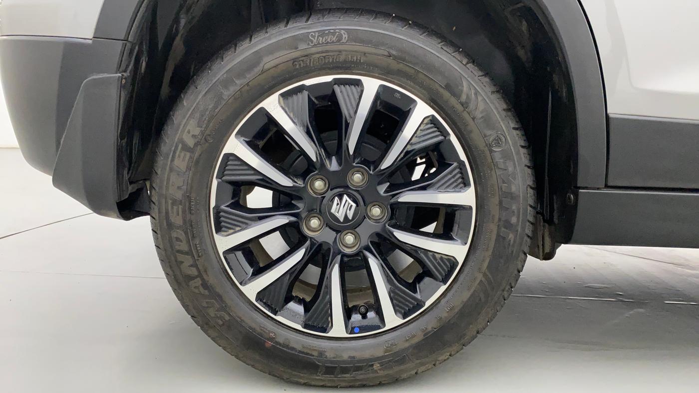 2021 Maruti Vitara Brezza ZXI +, Petrol, Manual, 5,061 km, Right Rear Wheel
