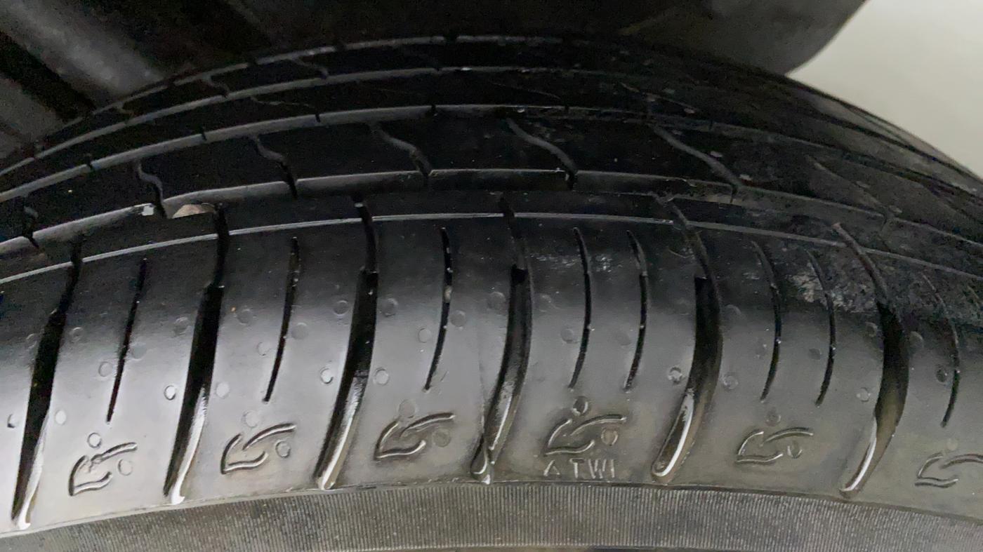 2021 Maruti Vitara Brezza ZXI +, Petrol, Manual, 5,061 km, Left Rear Tyre Tread