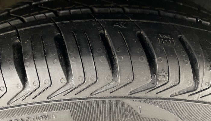 2018 Maruti Baleno ALPHA PETROL 1.2, Petrol, Manual, 47,656 km, Right Front Tyre Tread