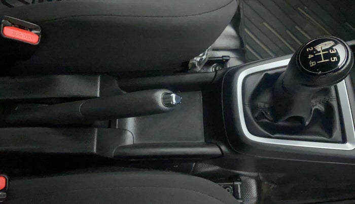 2019 Maruti Swift VXI D, Petrol, Manual, 12,270 km, Gear Lever
