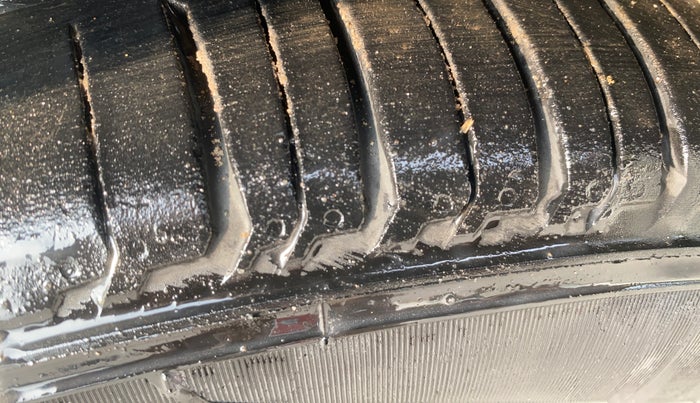 2019 Tata TIGOR XZ PLUS PETROL, Petrol, Manual, 29,891 km, Left Front Tyre Tread