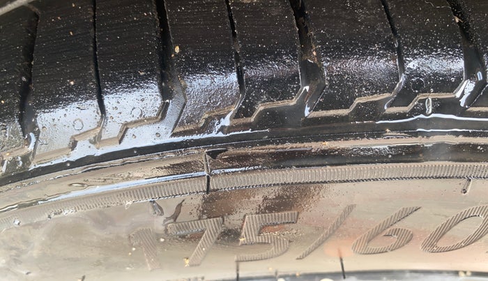 2019 Tata TIGOR XZ PLUS PETROL, Petrol, Manual, 29,891 km, Right Front Tyre Tread