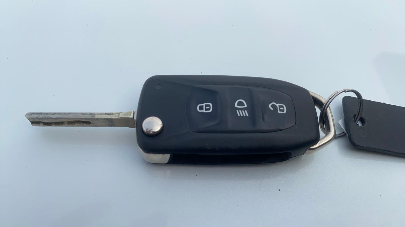 2019 Tata TIGOR XZ PLUS PETROL, Petrol, Manual, 29,891 km, Key Close Up