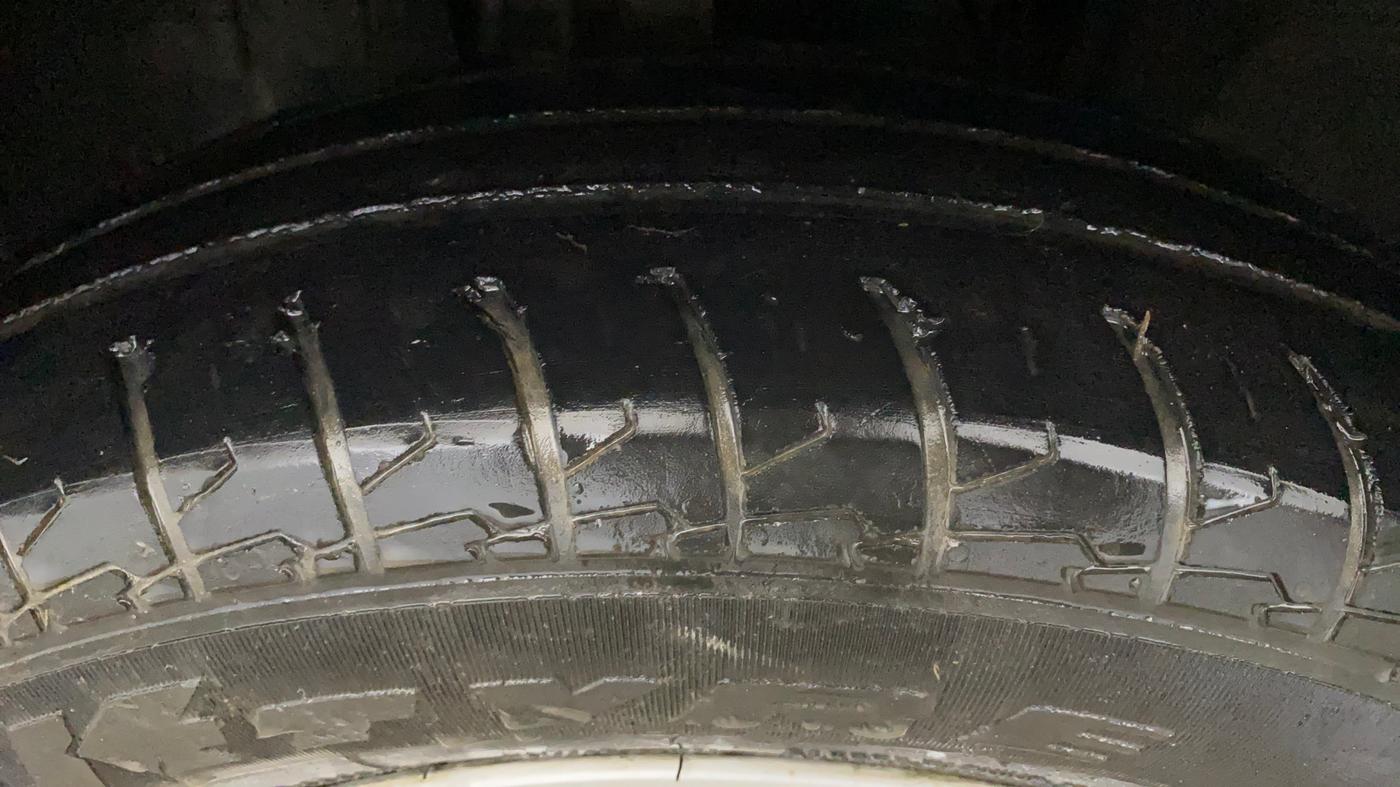 2019 Renault TRIBER RXL MT, CNG, Manual, 84,395 km, Left Front Tyre Tread