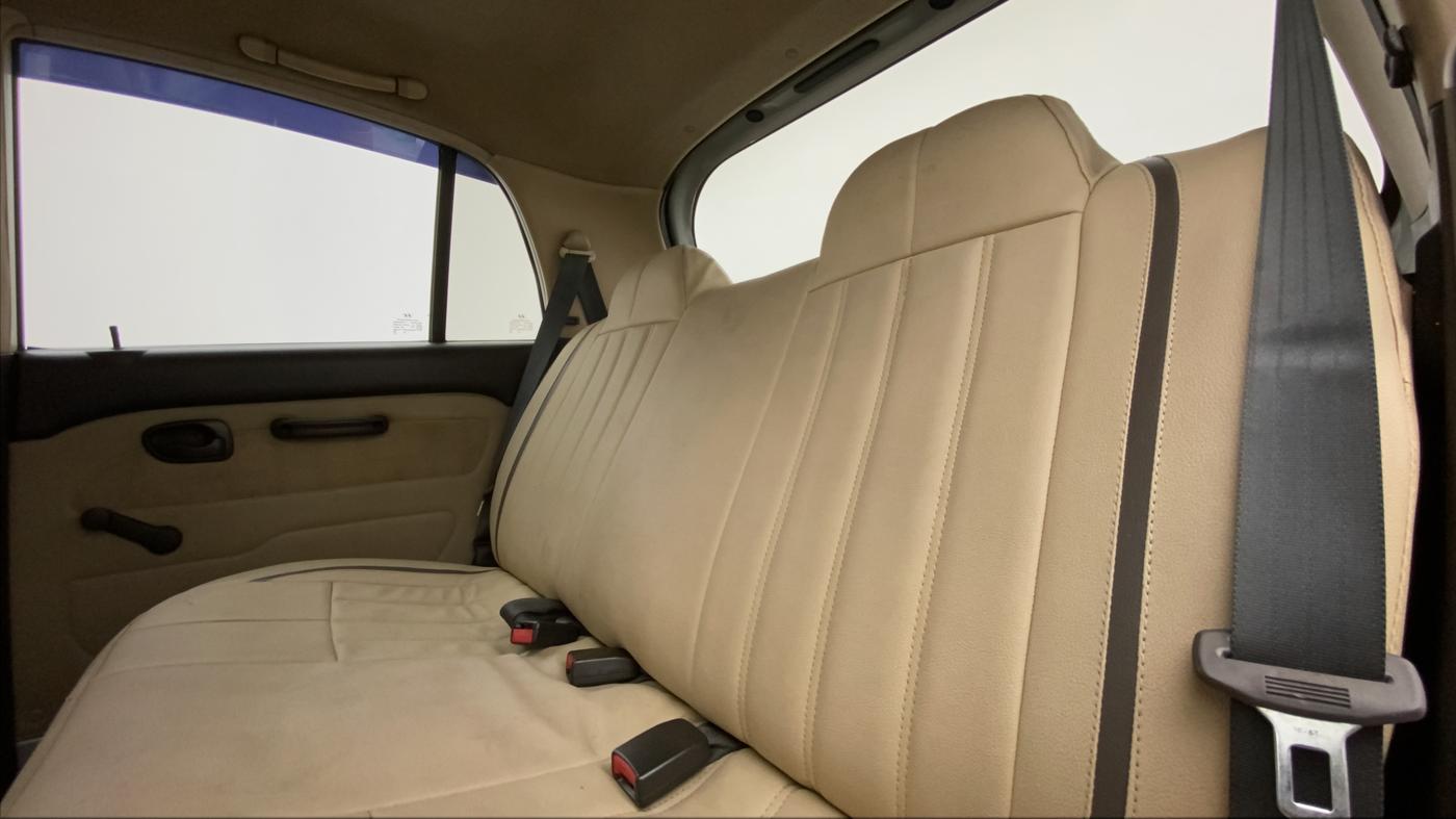 2012 Hyundai Santro Xing GLS, Petrol, Manual, 84,532 km, Right Side Rear Door Cabin