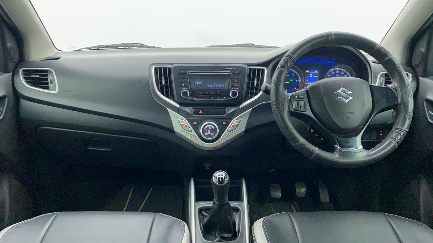 2016 Maruti Baleno ZETA DIESEL 1.3, Diesel, Manual, 1,05,249 km, Dashboard