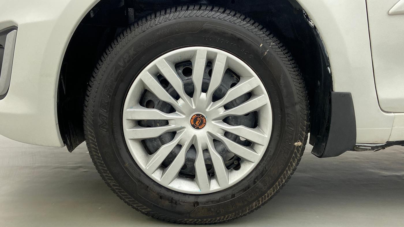 2015 Maruti Swift LDI O, Diesel, Manual, 69,023 km, Left Front Wheel