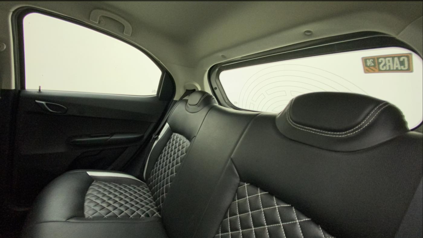 2019 Tata TIAGO NRG PETROL, Petrol, Manual, 14,209 km, Right Side Rear Door Cabin
