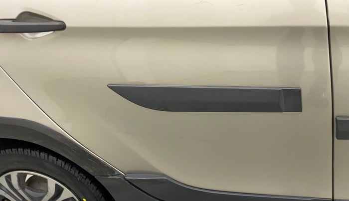 2019 Tata TIAGO NRG PETROL, Petrol, Manual, 14,209 km, Right rear door - Minor scratches