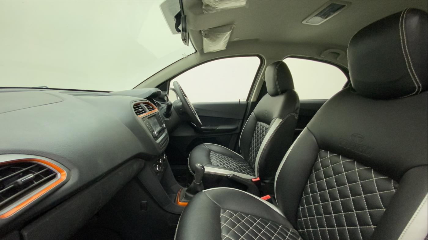 2019 Tata TIAGO NRG PETROL, Petrol, Manual, 14,209 km, Right Side Front Door Cabin