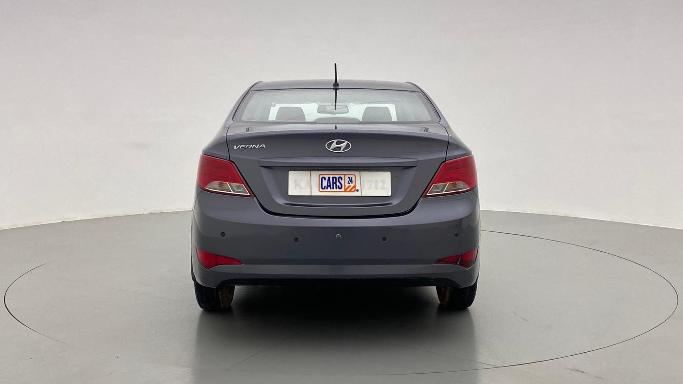2015 Hyundai Verna FLUIDIC 1.4 VTVT, Petrol, Manual, 23,625 km, Back/Rear