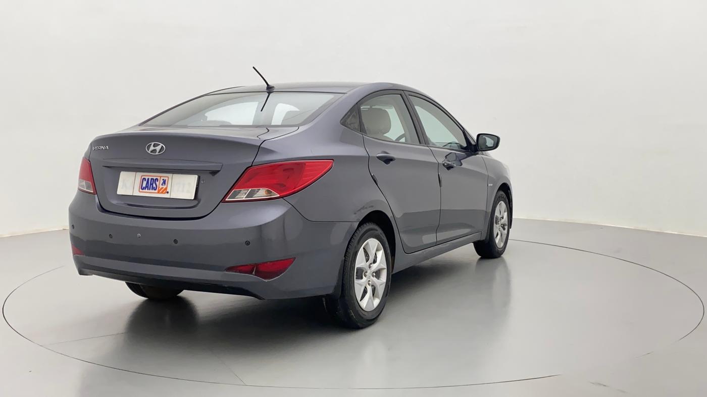 2015 Hyundai Verna FLUIDIC 1.4 VTVT, Petrol, Manual, 23,625 km, Right Back Diagonal