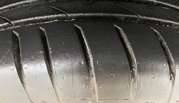 2019 Hyundai VENUE SX 1.0 TURBO, Petrol, Manual, 50,369 km, Right Front Tyre Tread